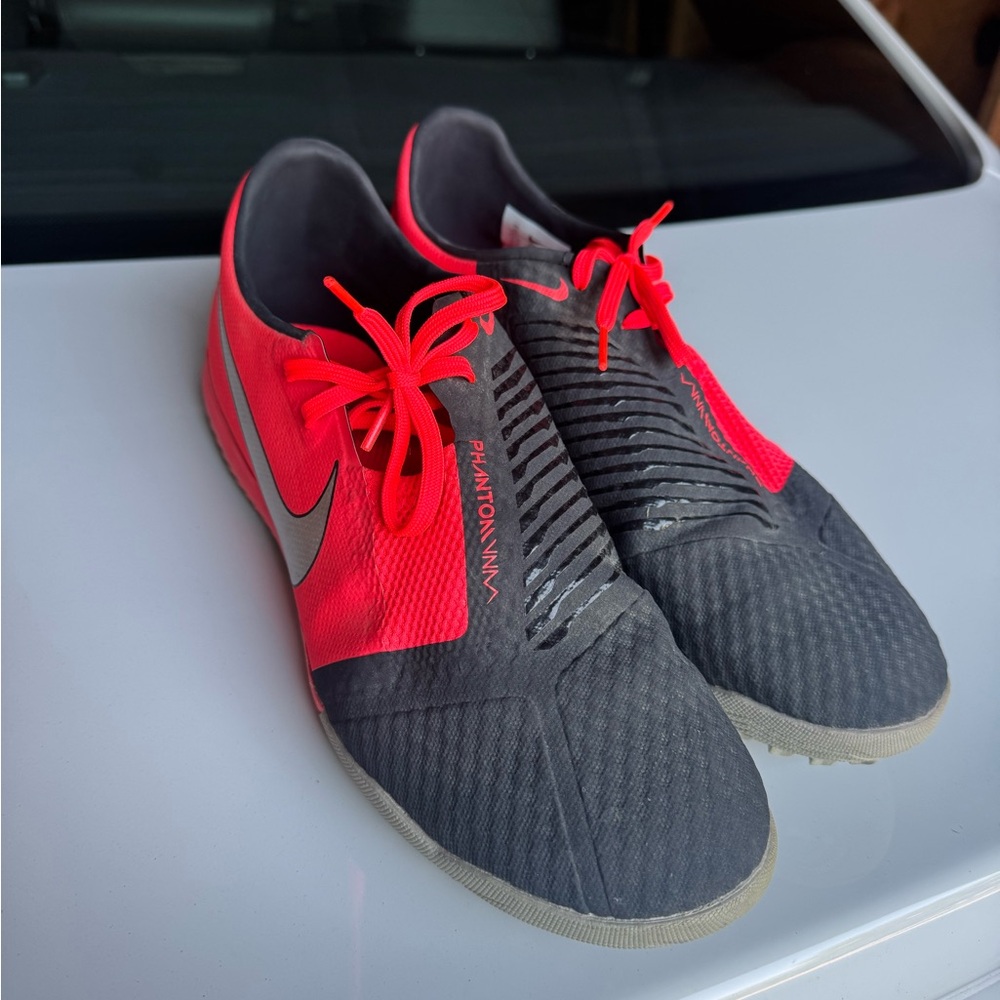 Nike Phantom Venom Academy TF Red Black Soccers Shoes men’s size 10
